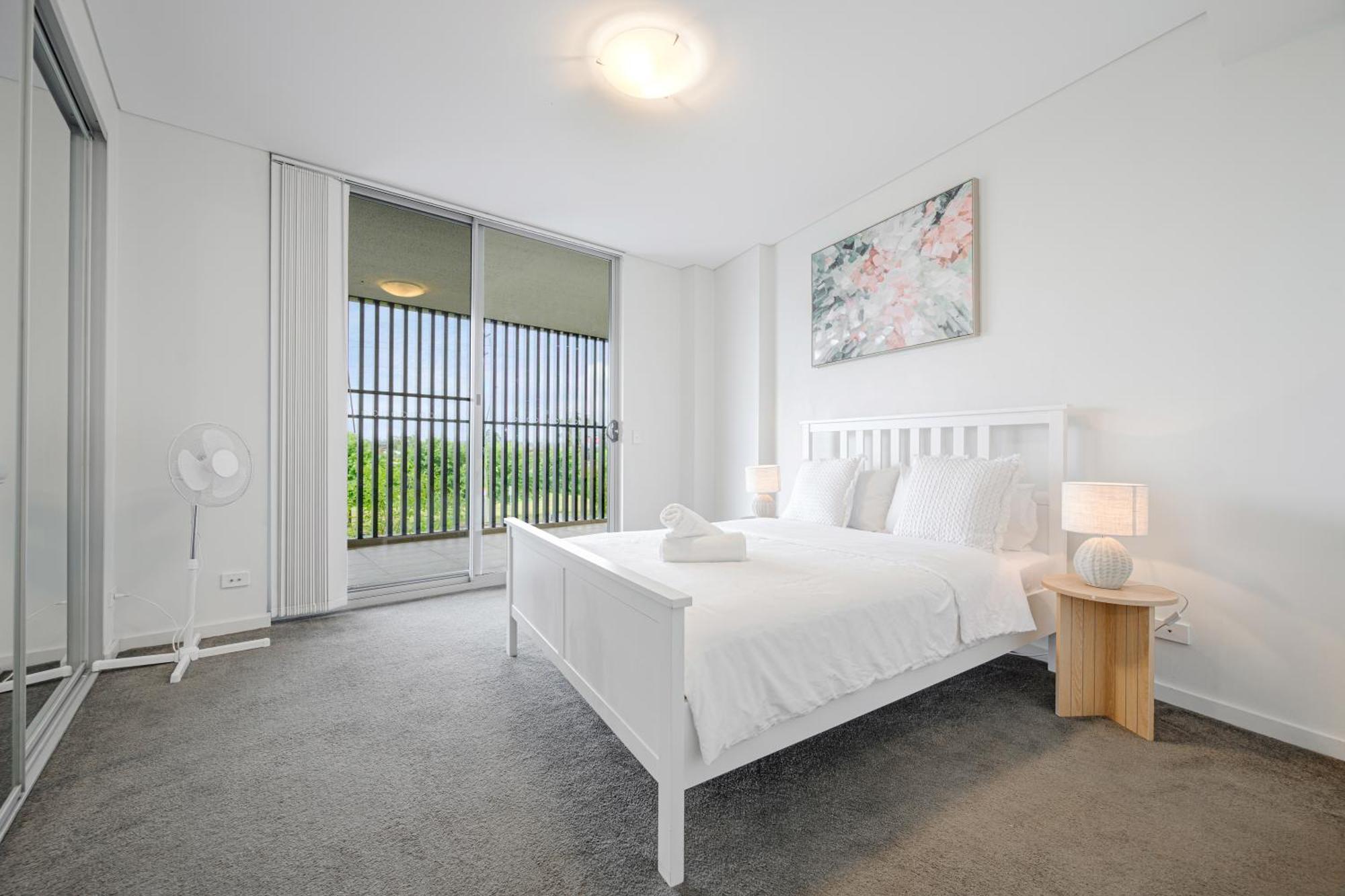 Liverpool Adorable 2Br Apt With Free Parking Уорик-Фарм Экстерьер фото